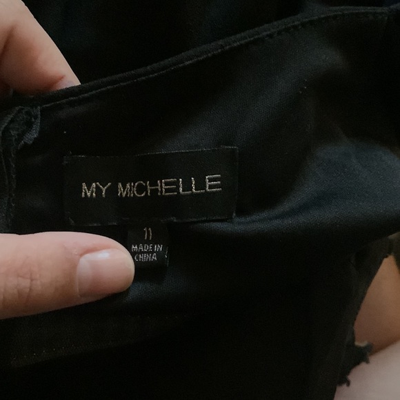 Long black prom dress with halter neck and rhinestone waist - Picture 9 of 9